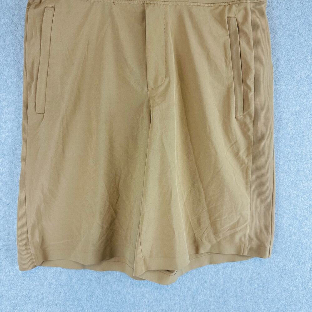 Athleta Womans Sz 8 Shorts Tan Stretch Pull On Comfort Stretch Pockets - Picture 3 of 9